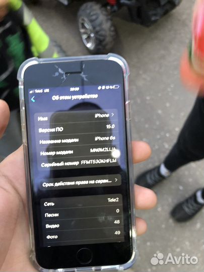Телефон iPhone 6s