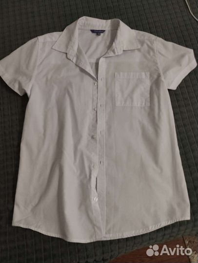 Рубашка белая для мальчика, с коротким рукавом