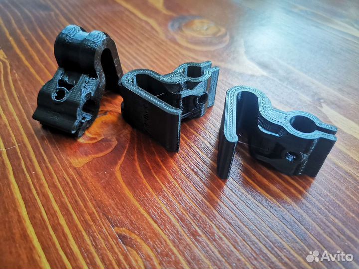 Suzuki Grand Vitara клипсы и крючки полки