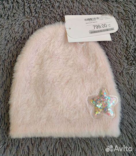 Шапки новые для девочки