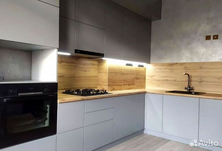 Кухонный гарнитур в стиле модерн