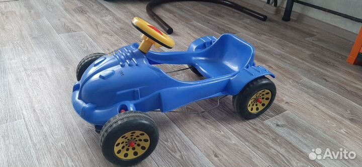 Машинка-каталка