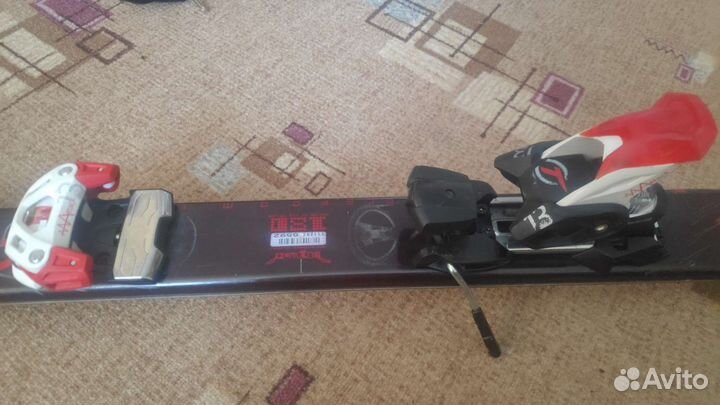 Горные лыжи salomon 180