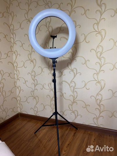 Кольцевая лампа 54 см