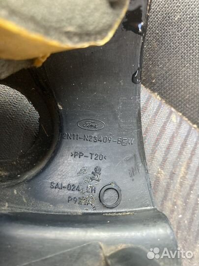 Накладка левого зеркала ford fusion 1