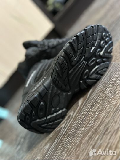 Кроссовки merrell зимние