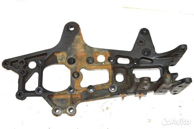 Кронштейн рессоры, переднего моста, передний левый