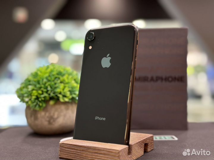 iPhone Xr, 128 ГБ