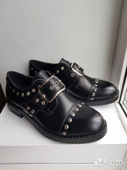 Ботинки женские