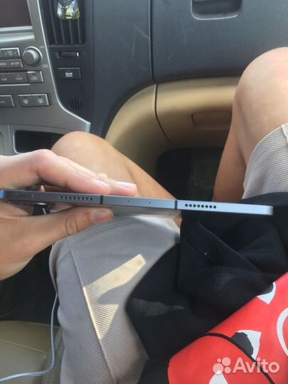 Продаю iPad pro 2021 m1 256gb + sim