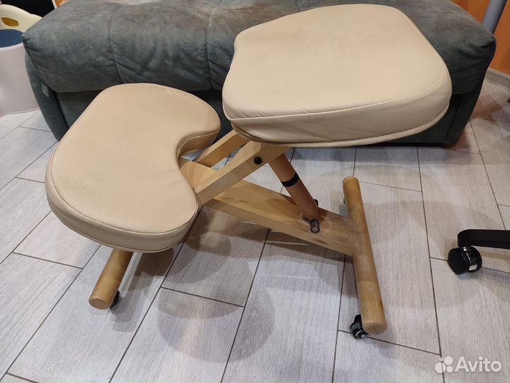 Коленный стул ортопедический без спинки