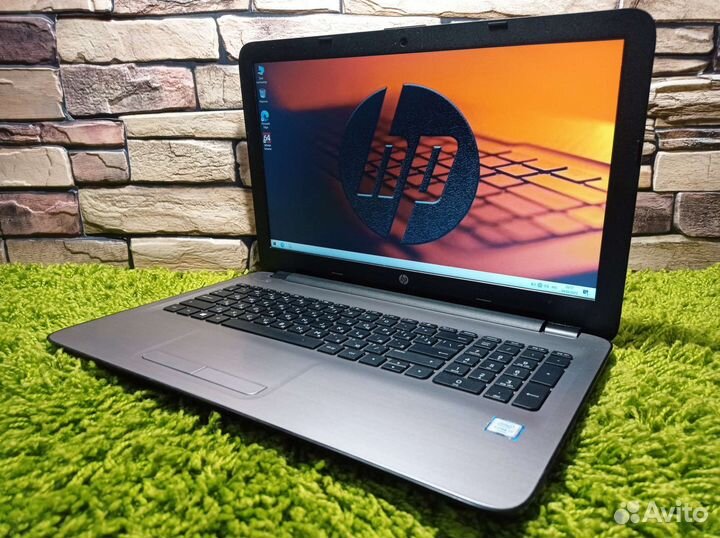 2018г Мощный HP Core i7-6500 8Gb DDR4 NVMe FullHD