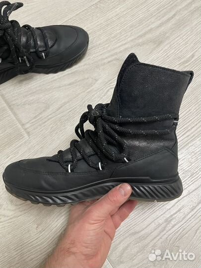 Кроссовки женские Ecco