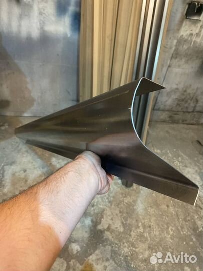 Пороги и арки на Toyota Corolla 7 E100