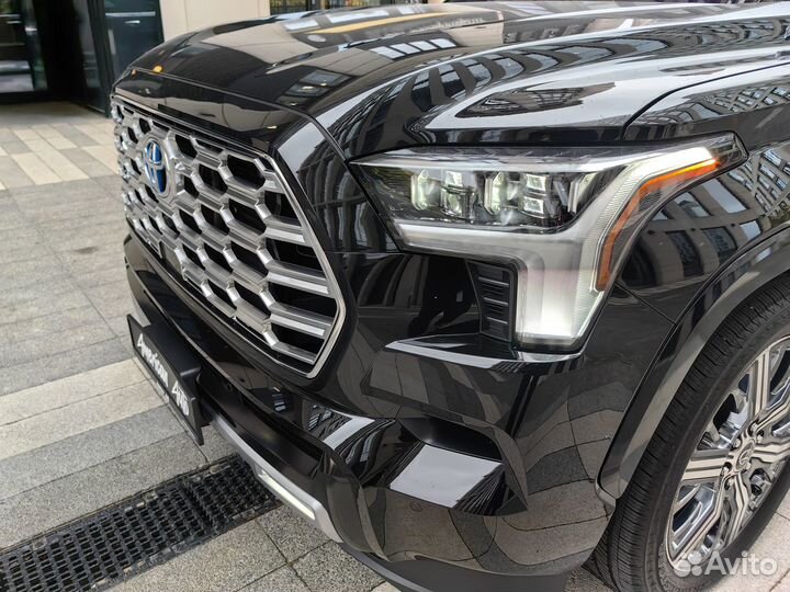 Toyota Sequoia 3.5 AT, 2023, 558 км