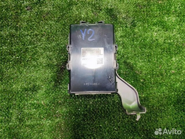 Блок электронный Toyota Yaris P90 2010