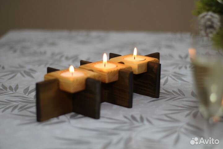 Подсвечник из дерева на три свечи