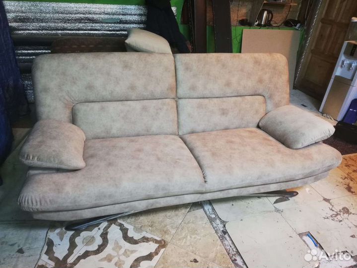 Перетяжка и обивка мебели на дому