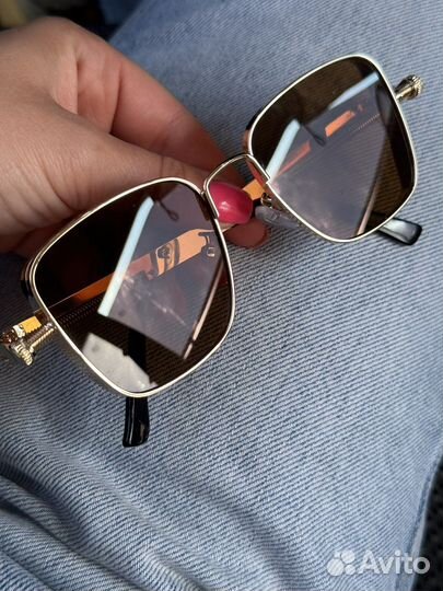 Солнцезащитные очки