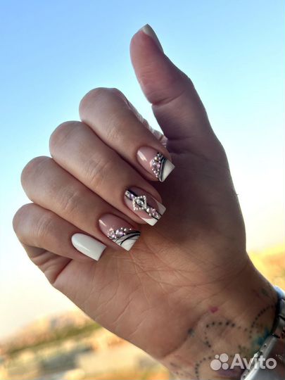 Мастер маникюра