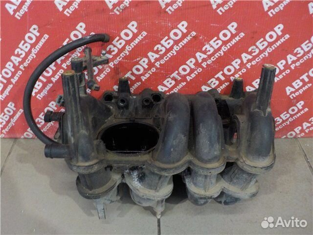 Впускной коллектор Renault Clio 2 LB03 K7J700 2006