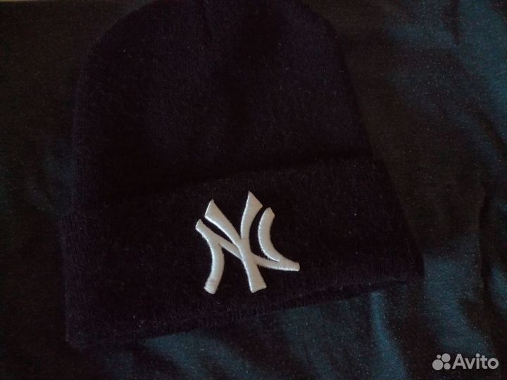 Зимняя шапка New York Yankees