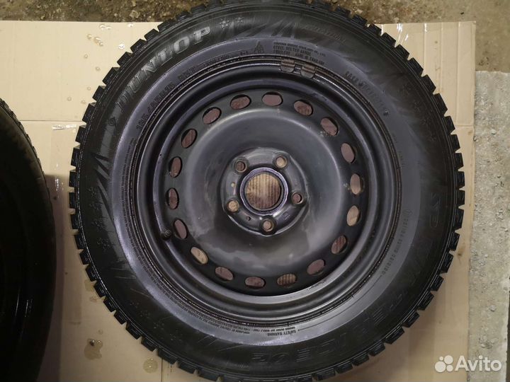 Колеса Dunlop SP Winter Ice 02 195/65 R15 95T XL