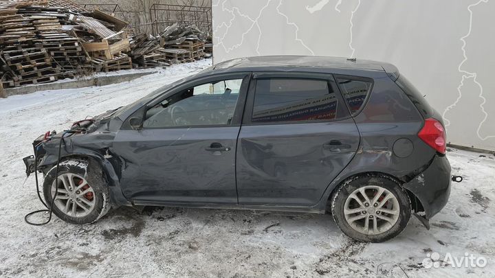 Блок управления стеклоподъемниками Kia Ceed (ED) 935701H020EQ