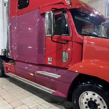 Седельный тягач Freightliner Century, 1998