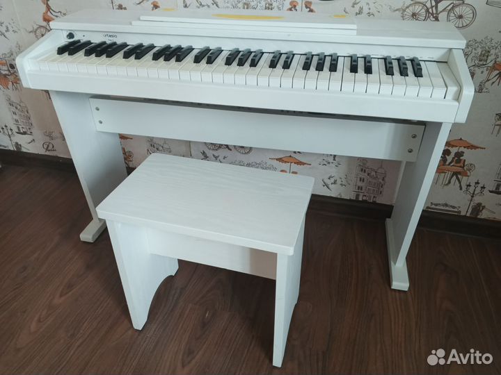 Цифровое пианино artesia Fun-1 не звучит