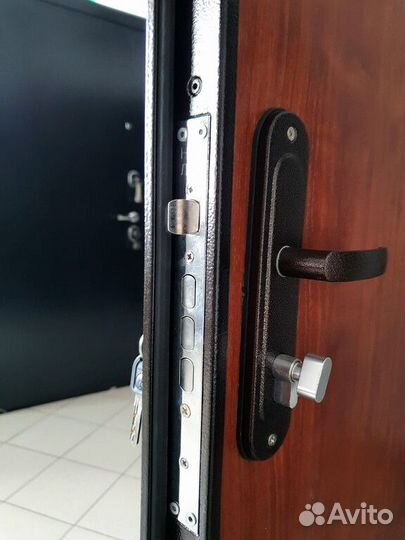 Входная металлическая дверь Стройгост 5 РФ