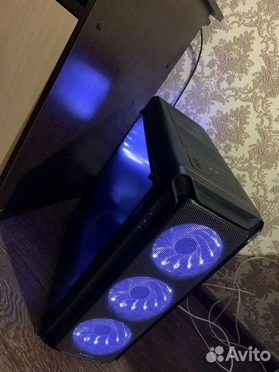 Видеокарта MSI AMD Radeon RX 570 armor OC