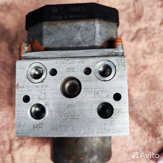 Блок абс 8EO614111F passat b5 1.8 150 MT