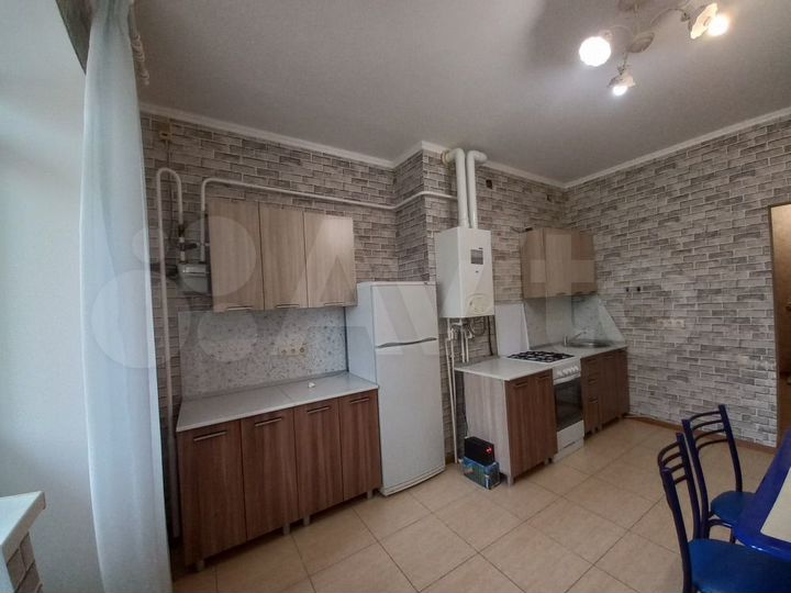 2-к. квартира, 71 м², 5/5 эт.