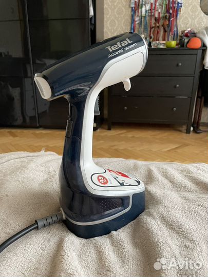 Отпариватель для одежды Tefal