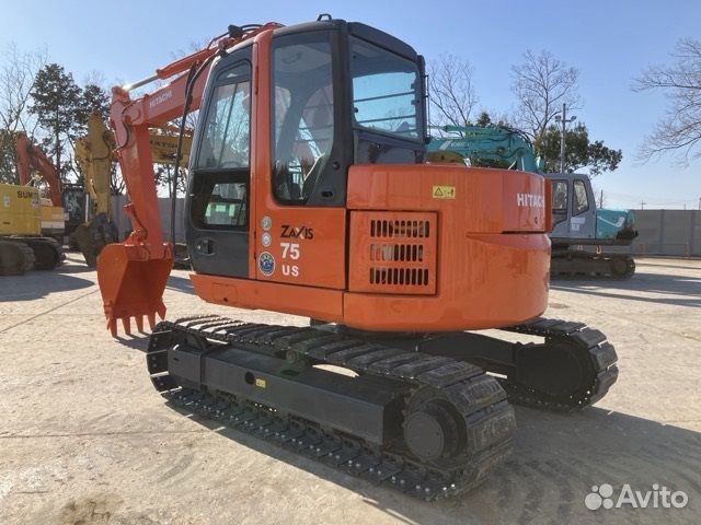 Гусеничный экскаватор Hitachi ZX75US, 2008