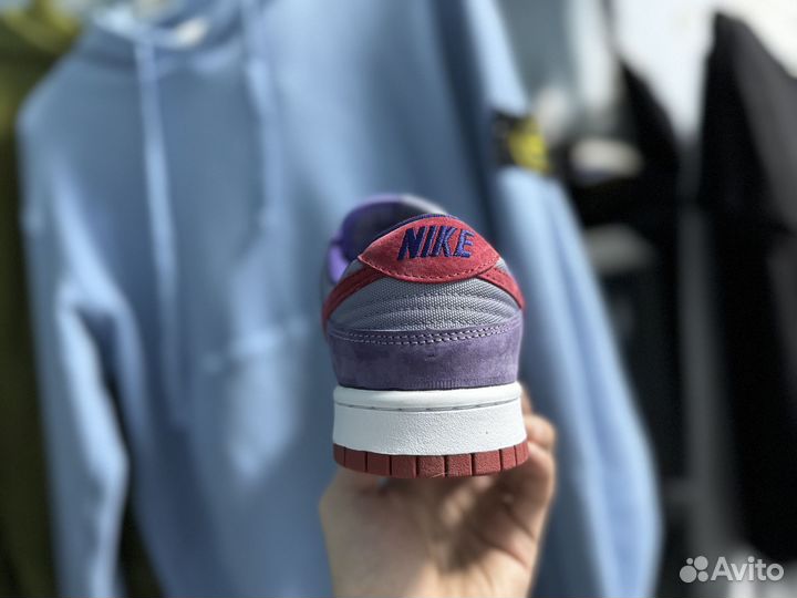 Кроссовки Nike Dunk Plum