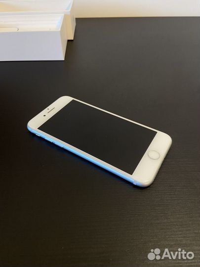 Телефон iPhone 7 32гб silver