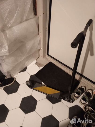 Трюковой самокат tech team provokator