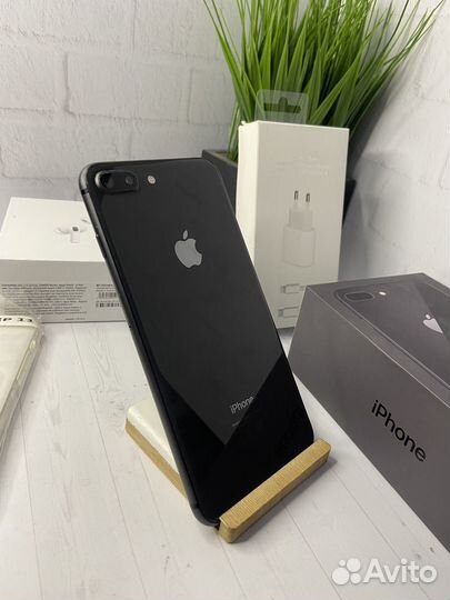 iPhone 8 Plus, 256 ГБ
