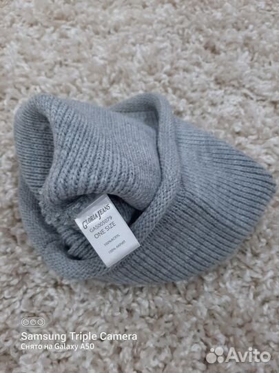 Новая демисезонная шапка Gloria Jean's