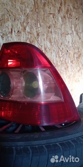 Фонарь задний