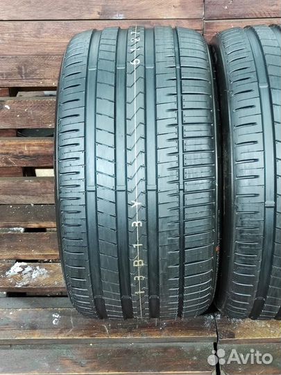 Falken Azenis FK-510 295/35 R19