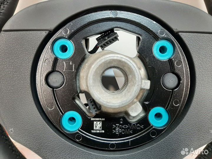 Руль BMW X3 (G01/G08) 2021 32308094547