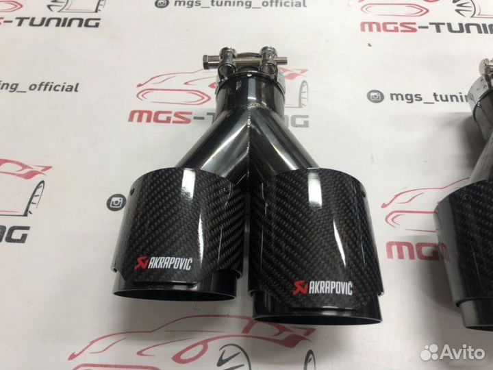 Насадки на выхлоп Akrapovic двойные дизайн 2 Black
