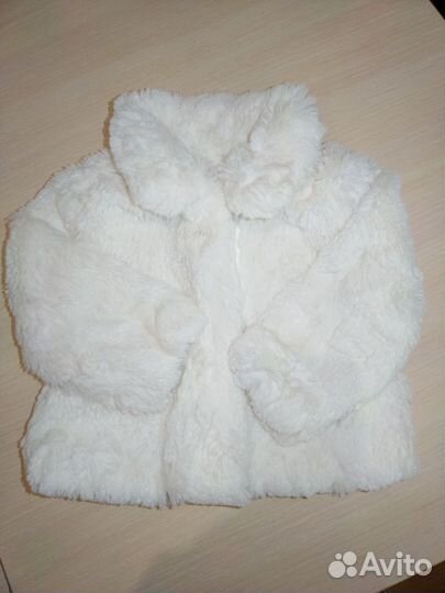 Теплые курточки на девочку