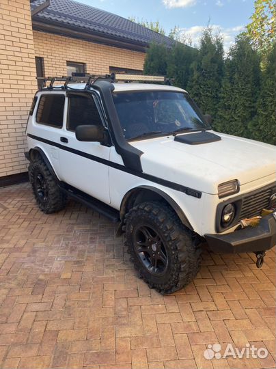 LADA 4x4 (Нива) 1.7 МТ, 2011, 35 000 км