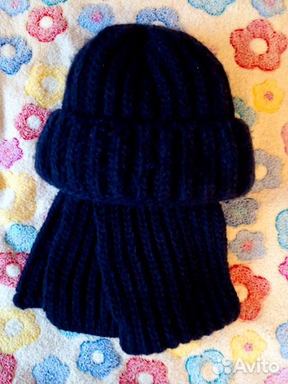 Зимняя детская шапка,шарф