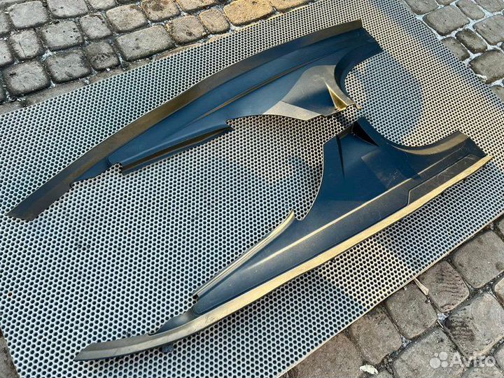 Пыльник крыла передний Porsche Taycan Gts 2023