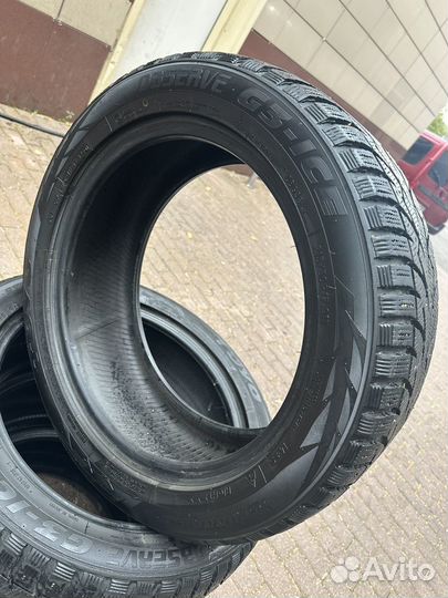 Toyo Observe G3-Ice 215/50 R17 91T